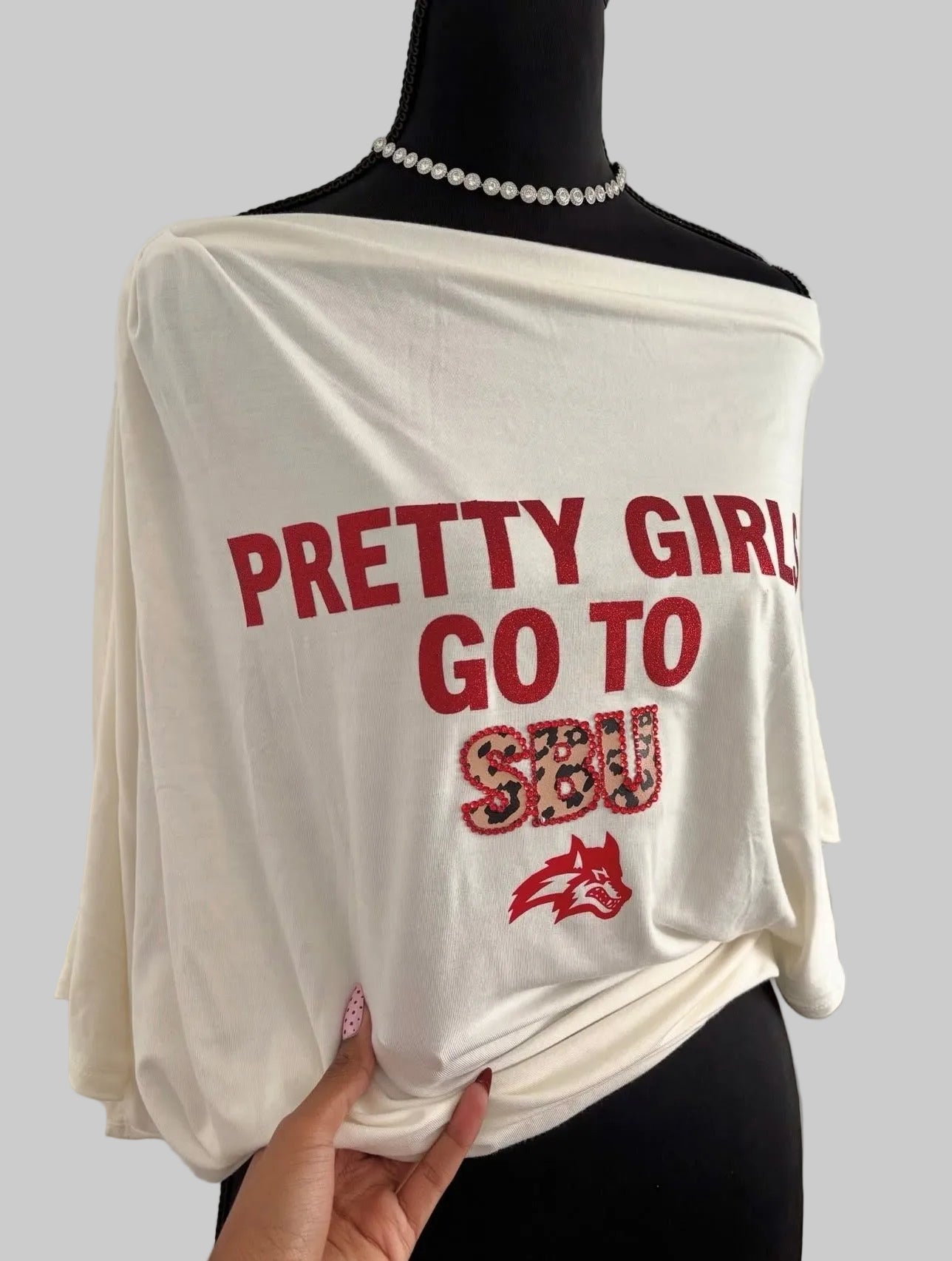 Pretty Girls Go To Tee